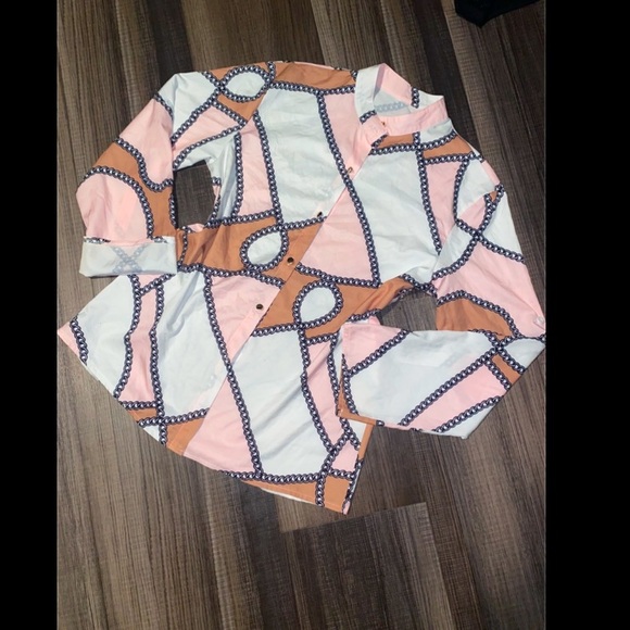 Chain print button down - Picture 5 of 11